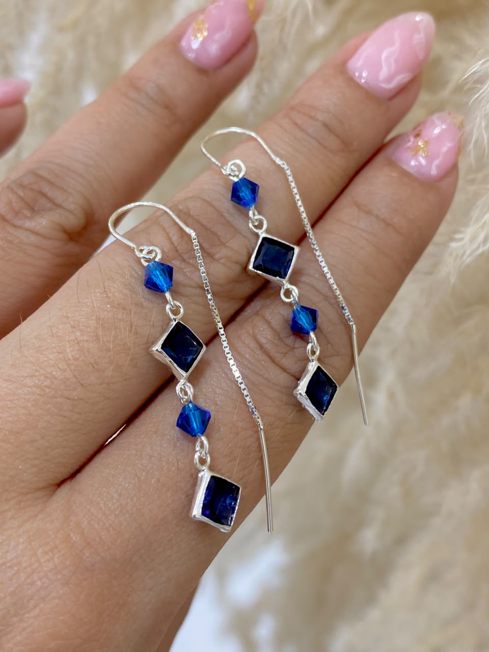 Aretes cometa rombo