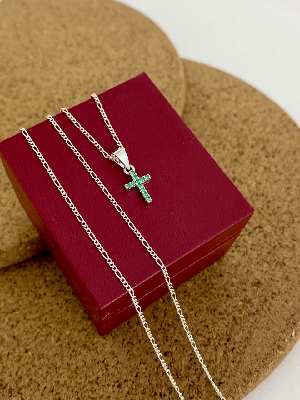 Cadena Cartier 45cm + dije cruz verde