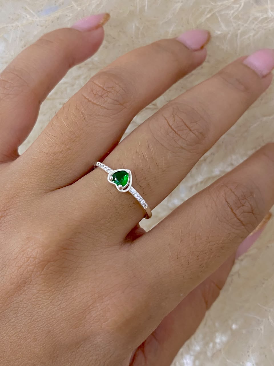 Anillo corazón verde talla 9 y 8
